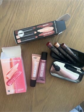 NUDESTIX bundle lip butter set and eye shadow pencil trio